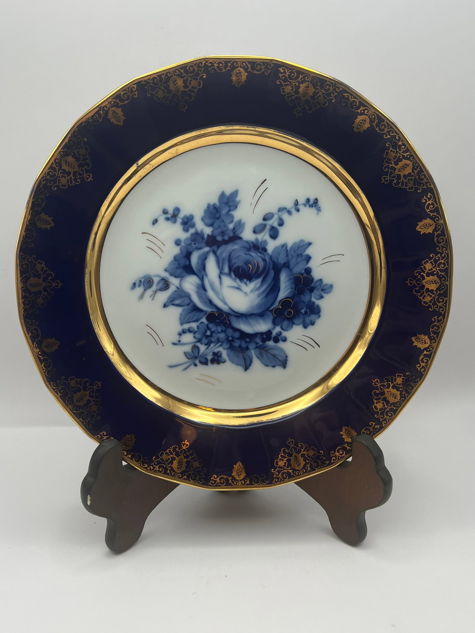 Epiag Carlsbad Cobalt Porcelain Decorative Plate (1 of 5)