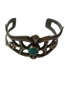 Old Pawn Vintage Navajo Sandcast sterling, silver and Kingman turquoise cuff bracelet