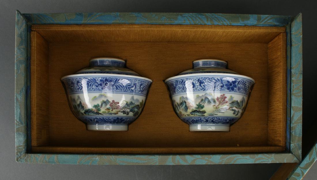 TWO LIDDED PORCELAIN RICE BOWLS IN BOX (1 of 10)