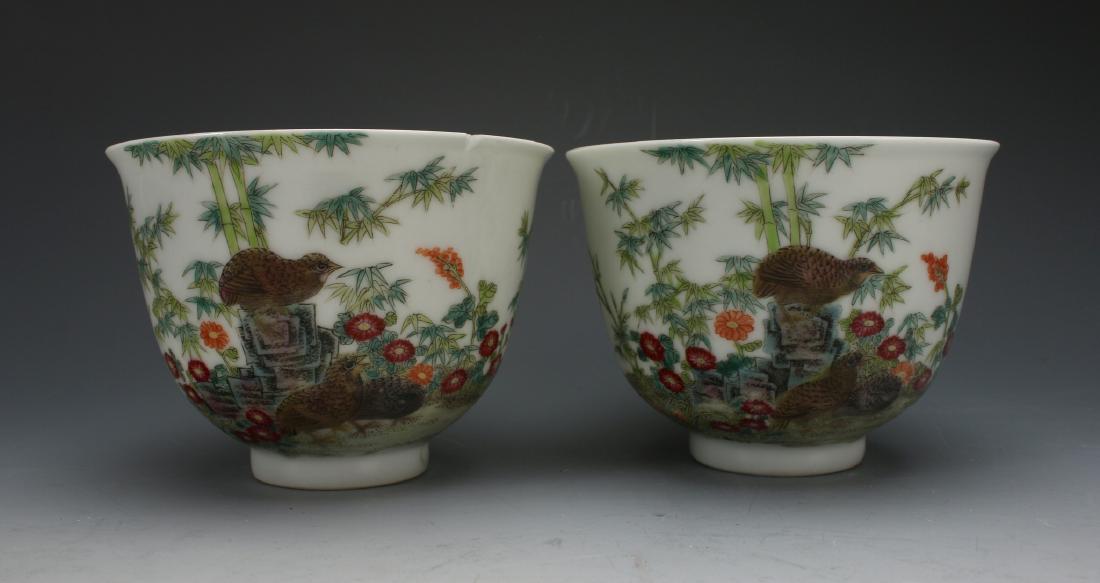 PAIR OF TEA CUPS (1 of 8)