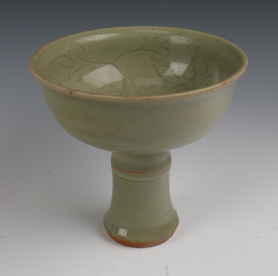 HIGH HEELED CELADON CUP (1 of 7)