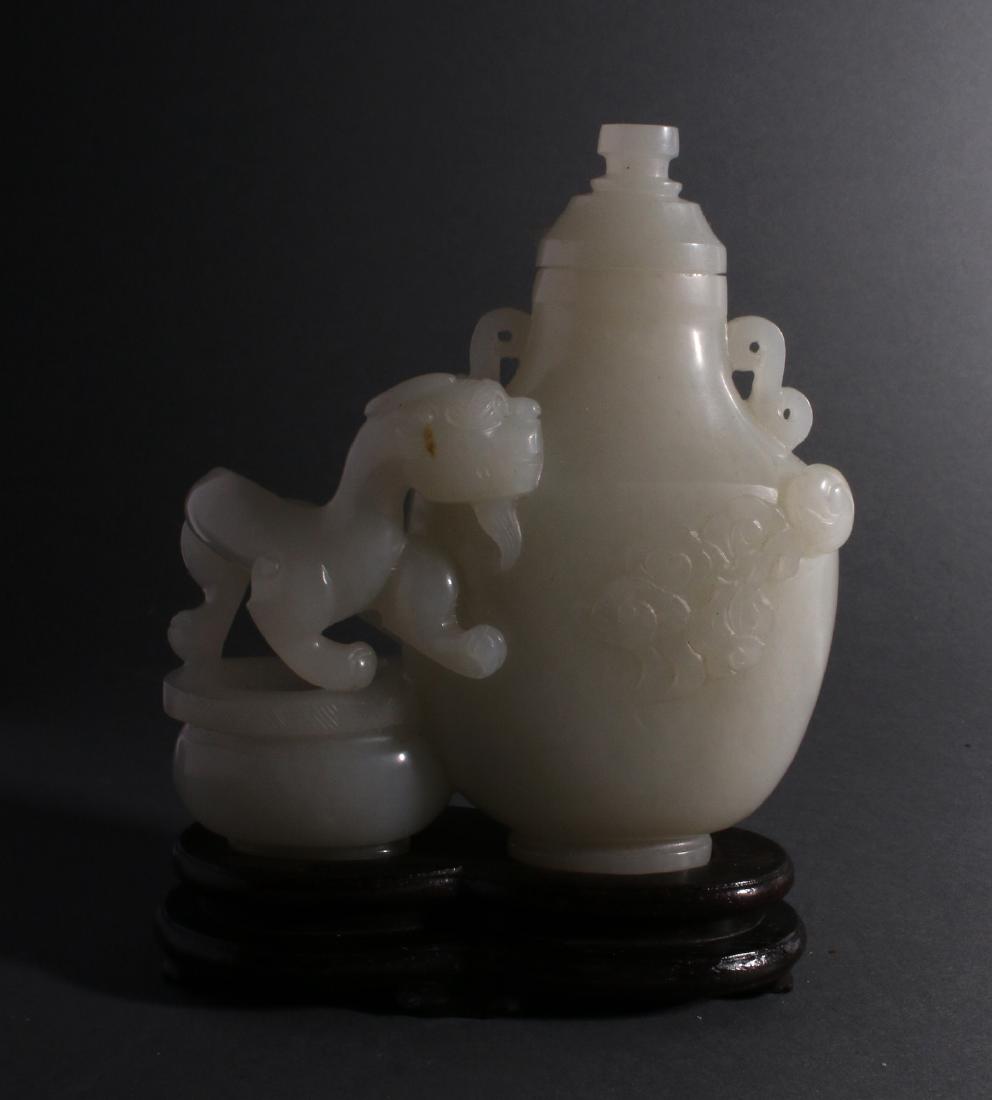 CHINESE WHITE JADE VESSEL (1 of 10)