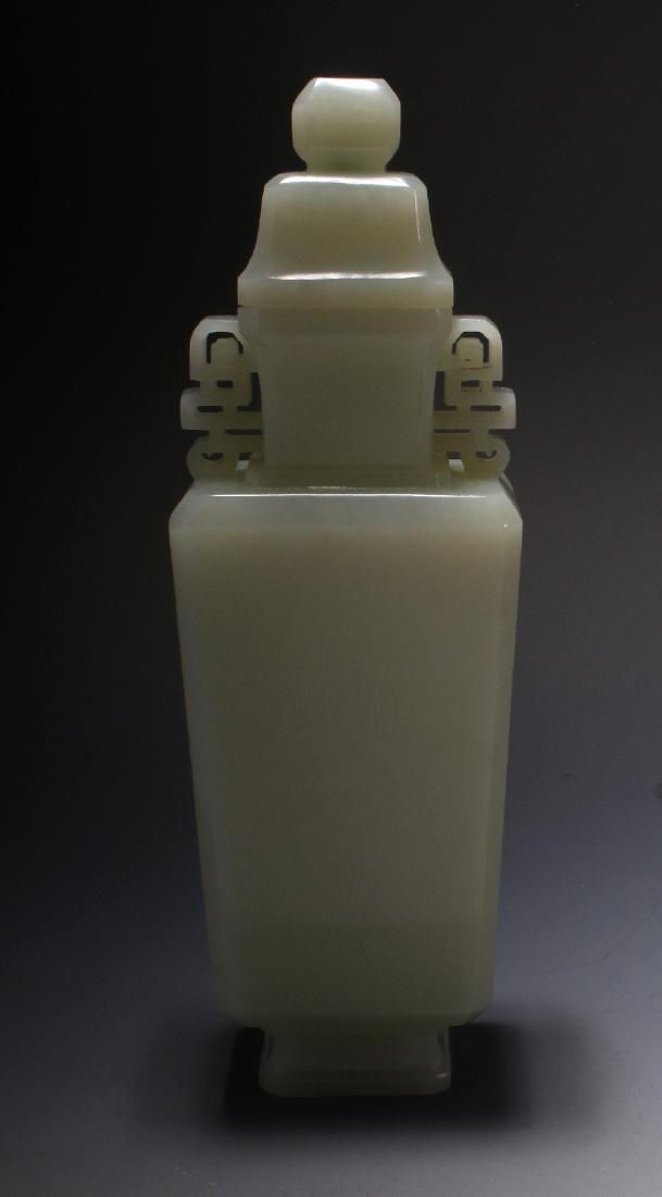 IMPORTANT CHINESE WHITE JADE URN (1 of 10)