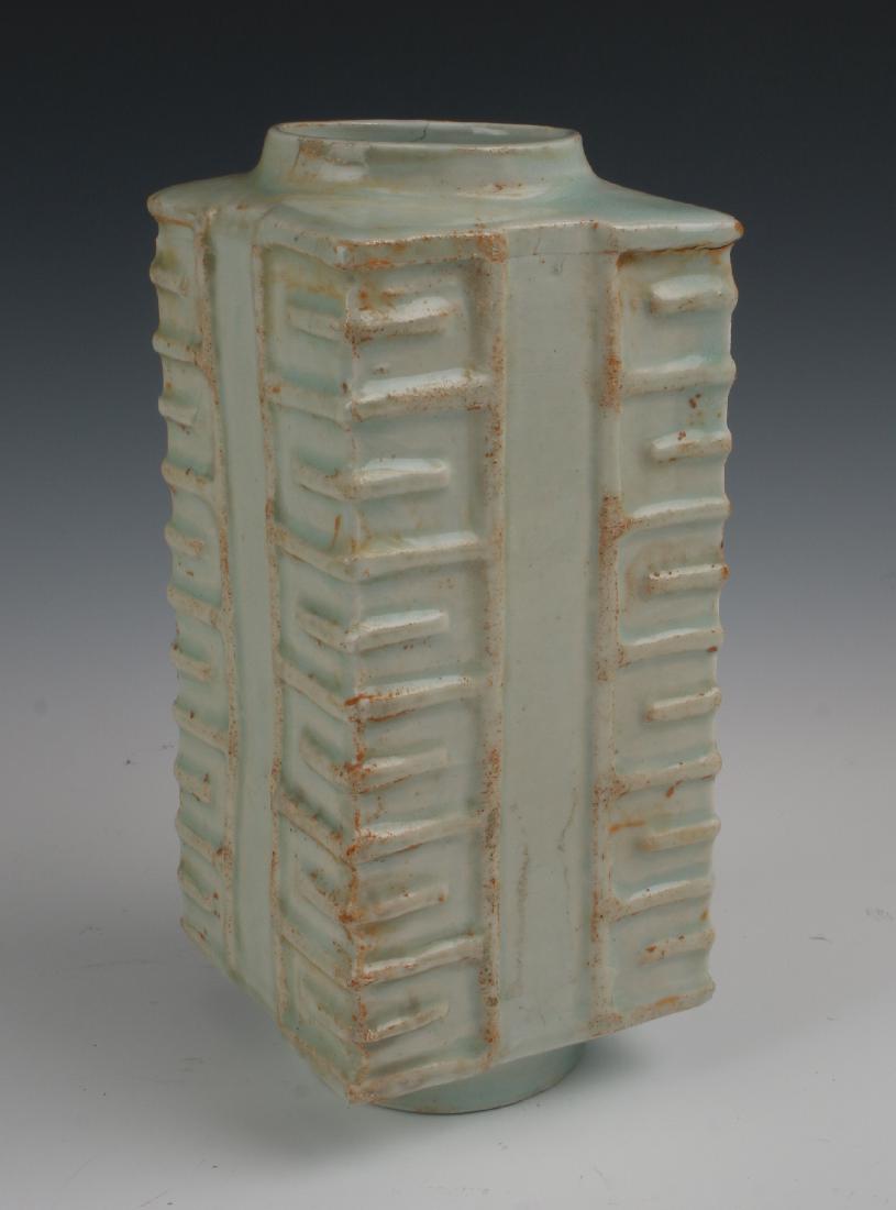 CELADON CONG VASE (1 of 5)