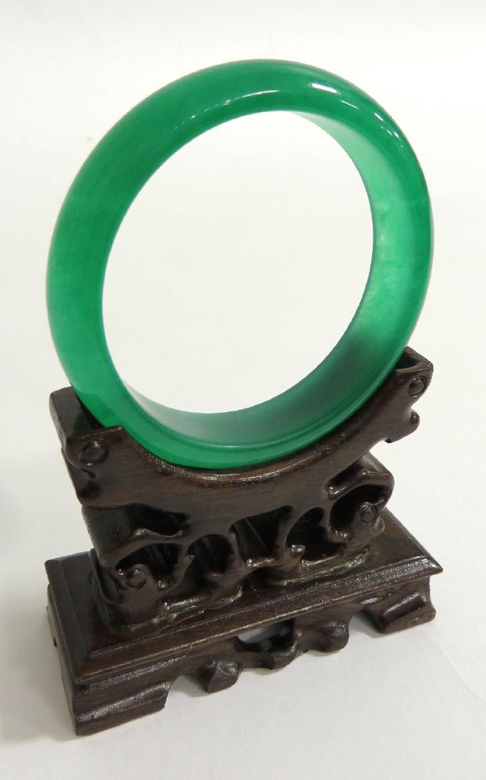 GREEN JADE BANGLE (1 of 3)