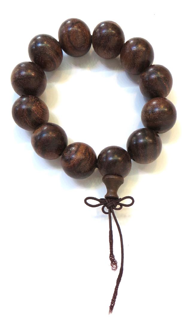 BROWN WOOD BEAD MALA BRACELET (1 of 3)