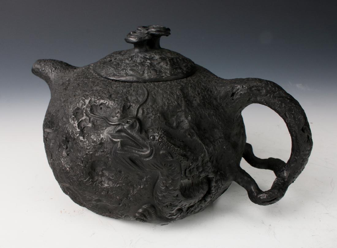 DRAGON TEAPOT (1 of 6)