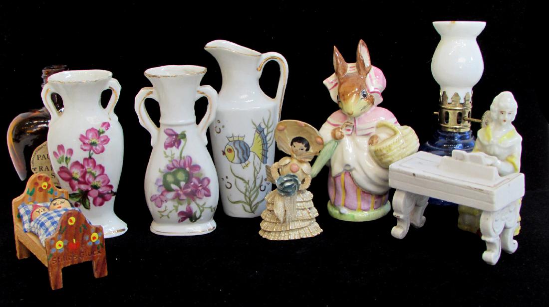 COLLECTABLE PORCELAINS (1 of 5)