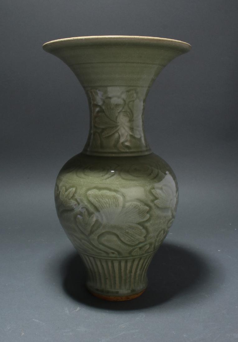 SONG STYLE CELADON TRUMPET TOPPED VASE (1 of 7)