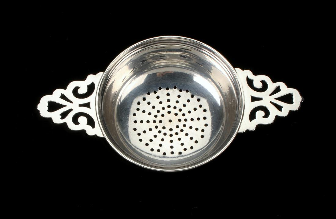 GORHAM STERLING TEA STRAINER (1 of 7)