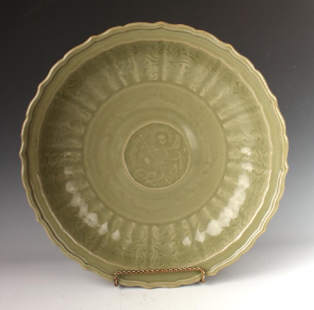 CHINESE MING DYNASTY CELADON CHARGER (1 of 6)
