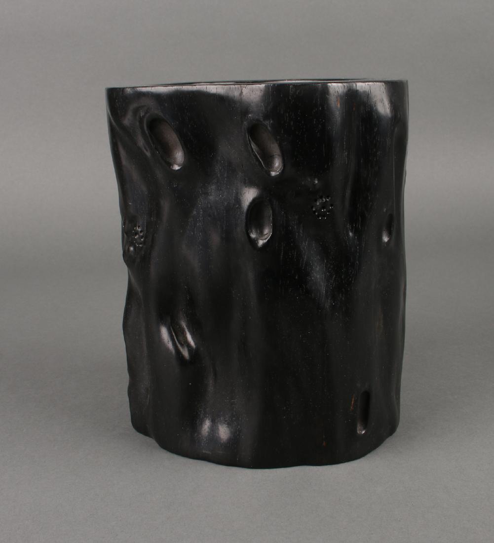 NATURALISTIC ZITAN BRUSH POT (1 of 6)