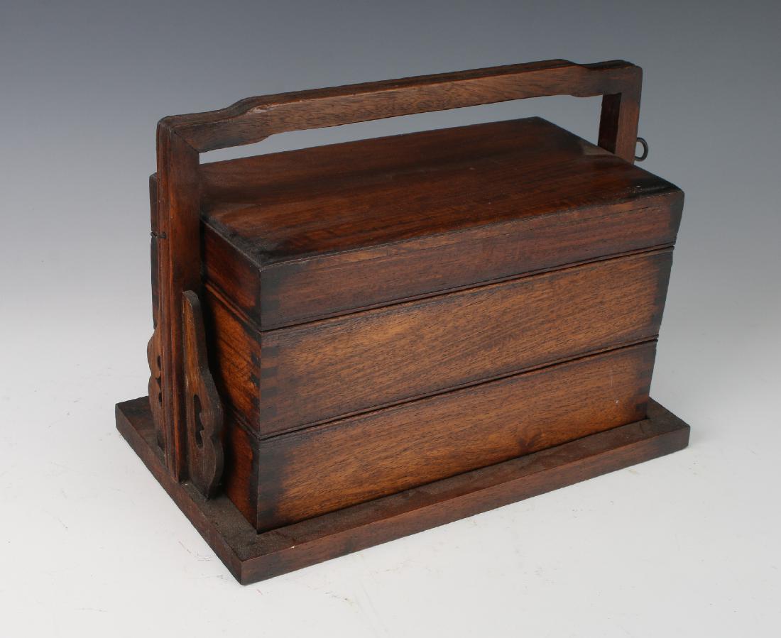 TWO TIER HUANGHUALI LUNCHBOX (1 of 6)