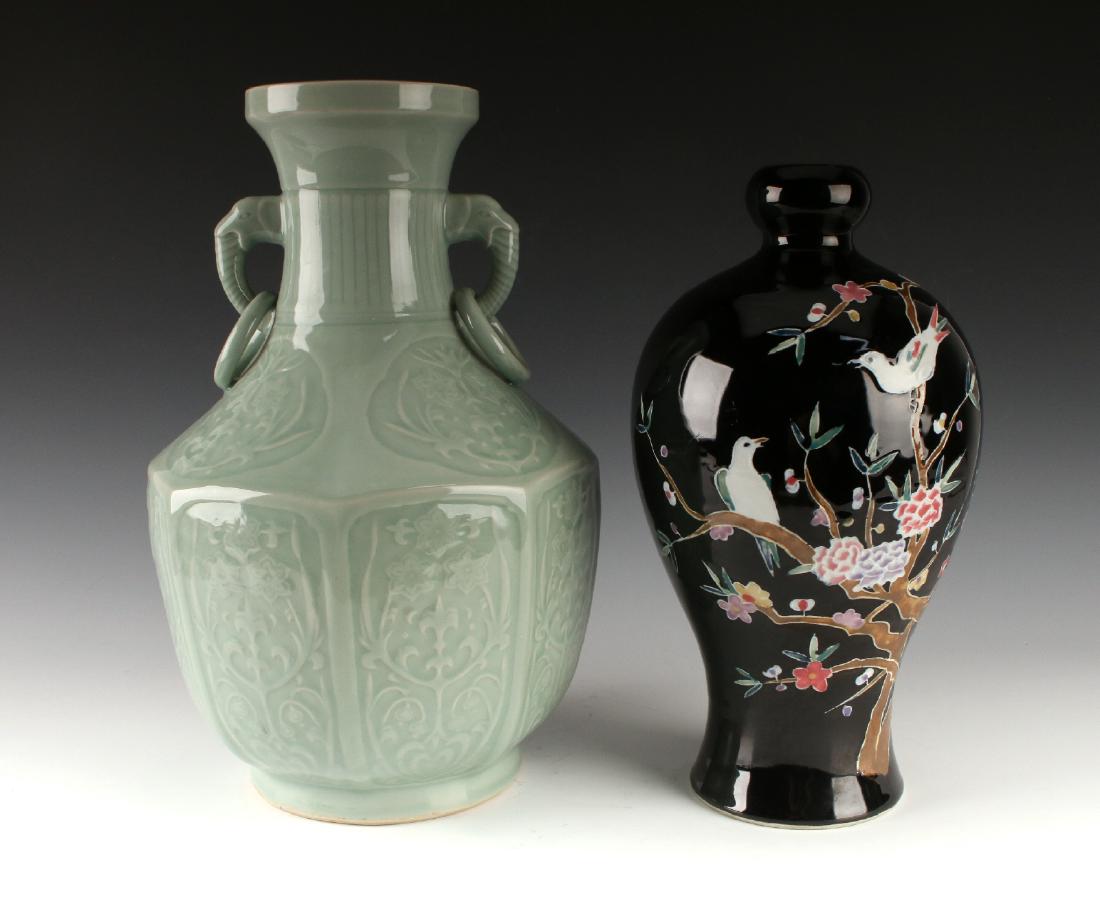 NOIR MEIPING & CELADON VASE (1 of 8)