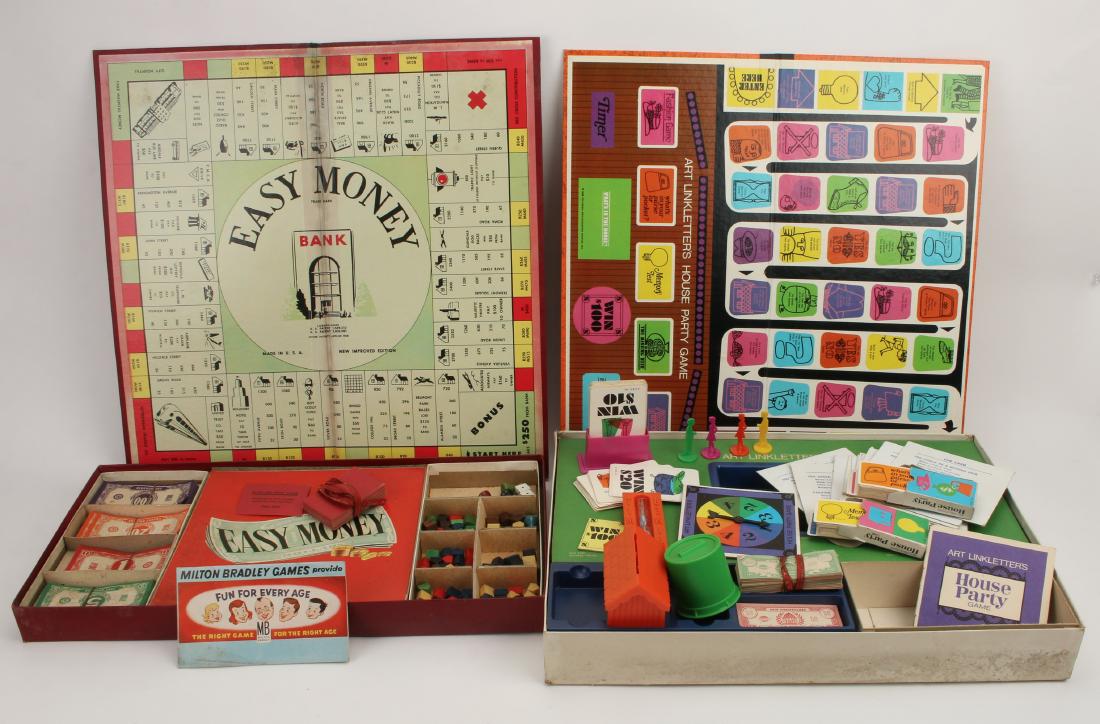 TWO VINTAGE BOARD GAMES (1 of 5)