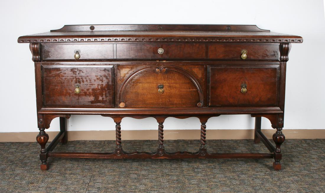 VINTAGE MEDITERRANEAN STYLE SIDEBOARD (1 of 3)