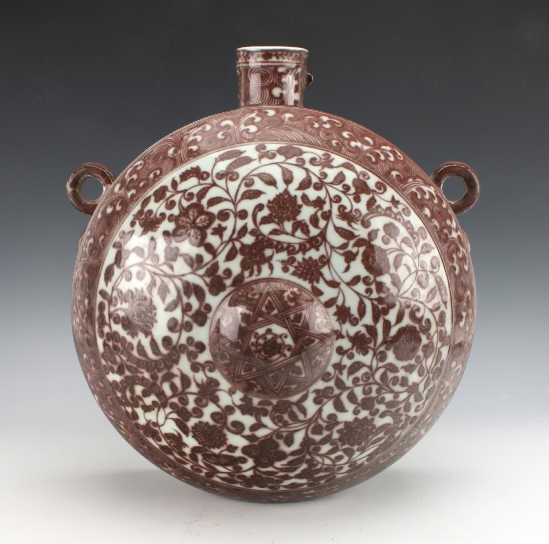 LARGE RED MING DYNASTY MOON FLASK WITH FLAT BACK (1 of 9)