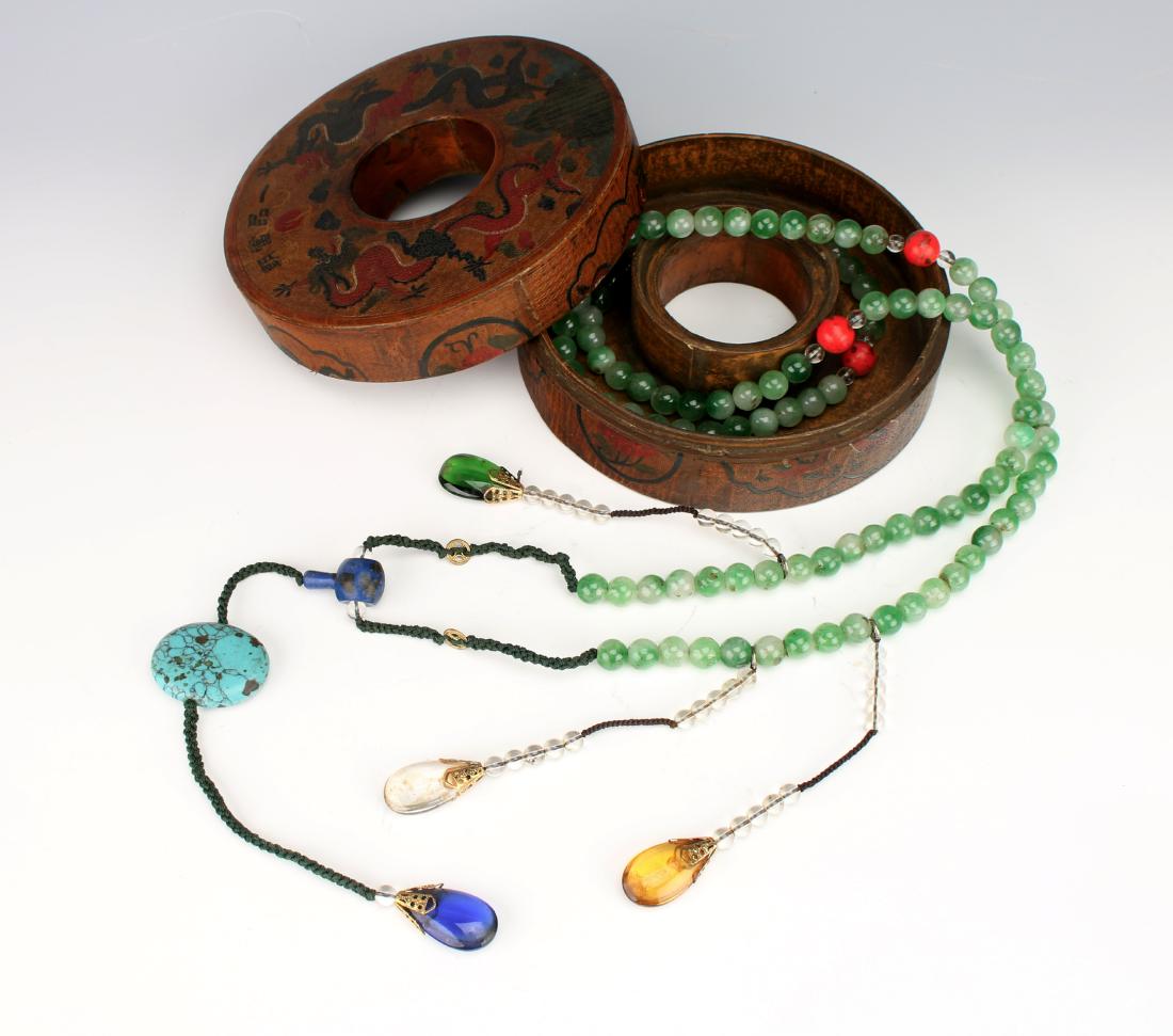 QING JADEITE COURT NECKLACE BOX WITH CHAO ZHU (1 of 10)