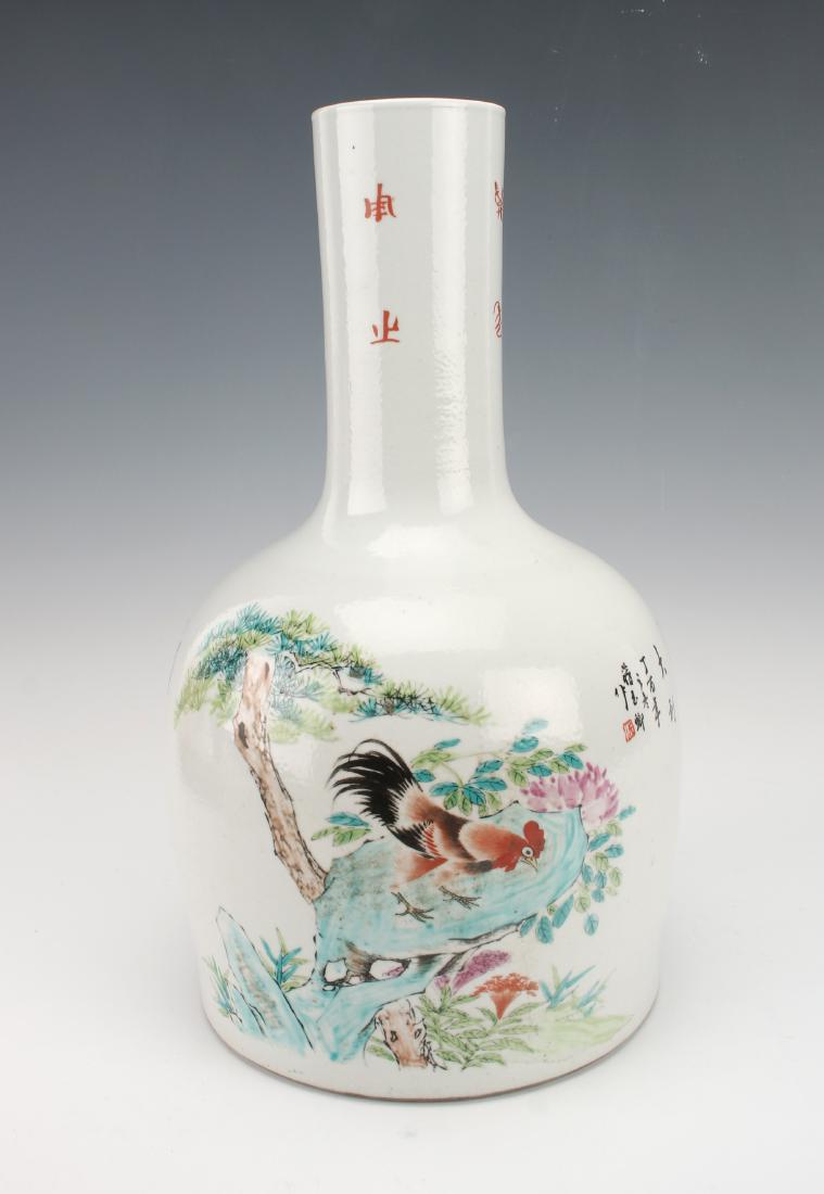 LARGE ROOSTER MALLET VASE (1 of 6)