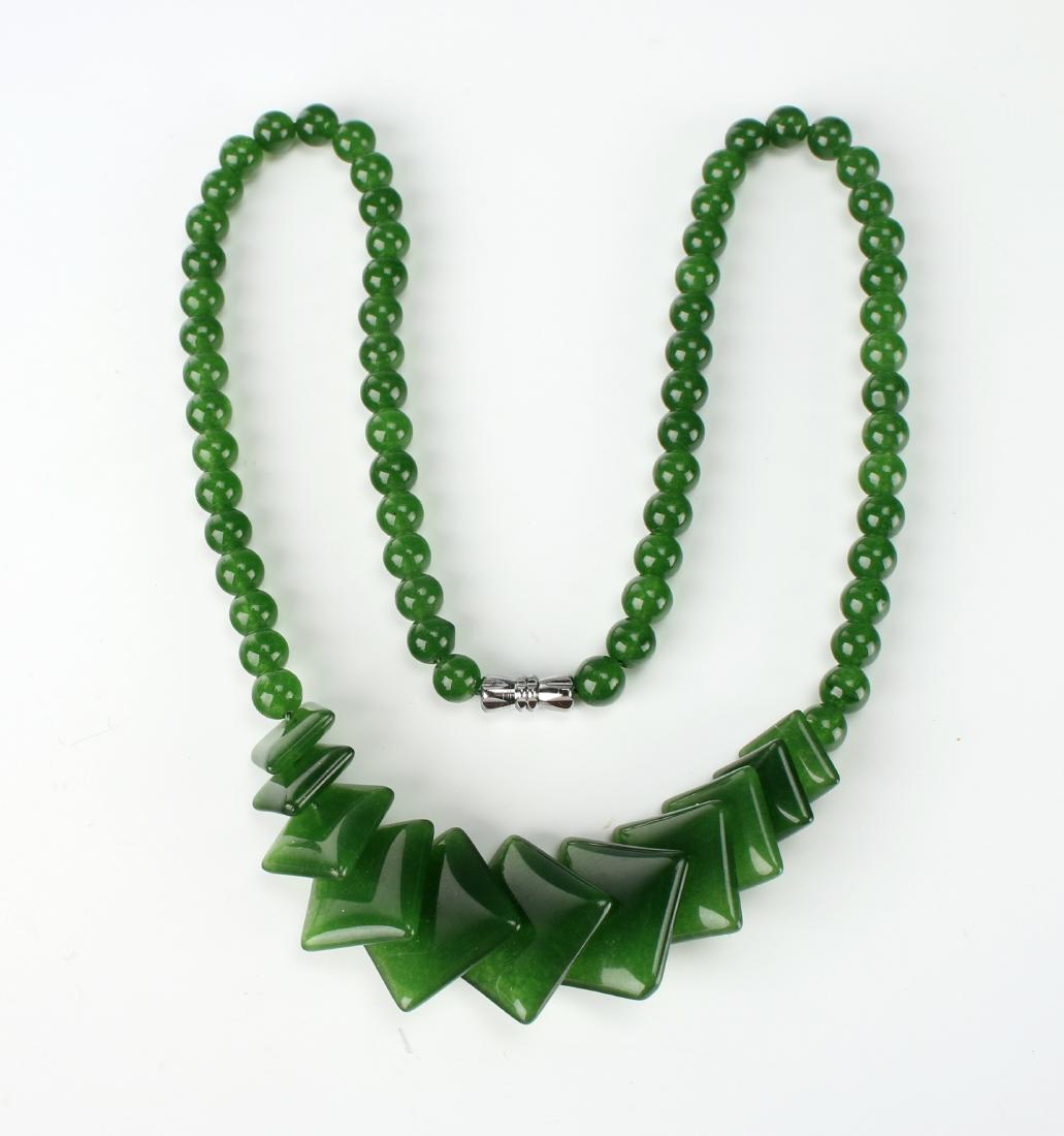SQUARE GREEN JADE NECKLACE (1 of 3)