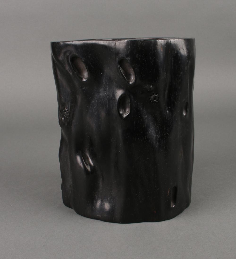 NATURALISTIC ZITAN BRUSH POT (1 of 6)