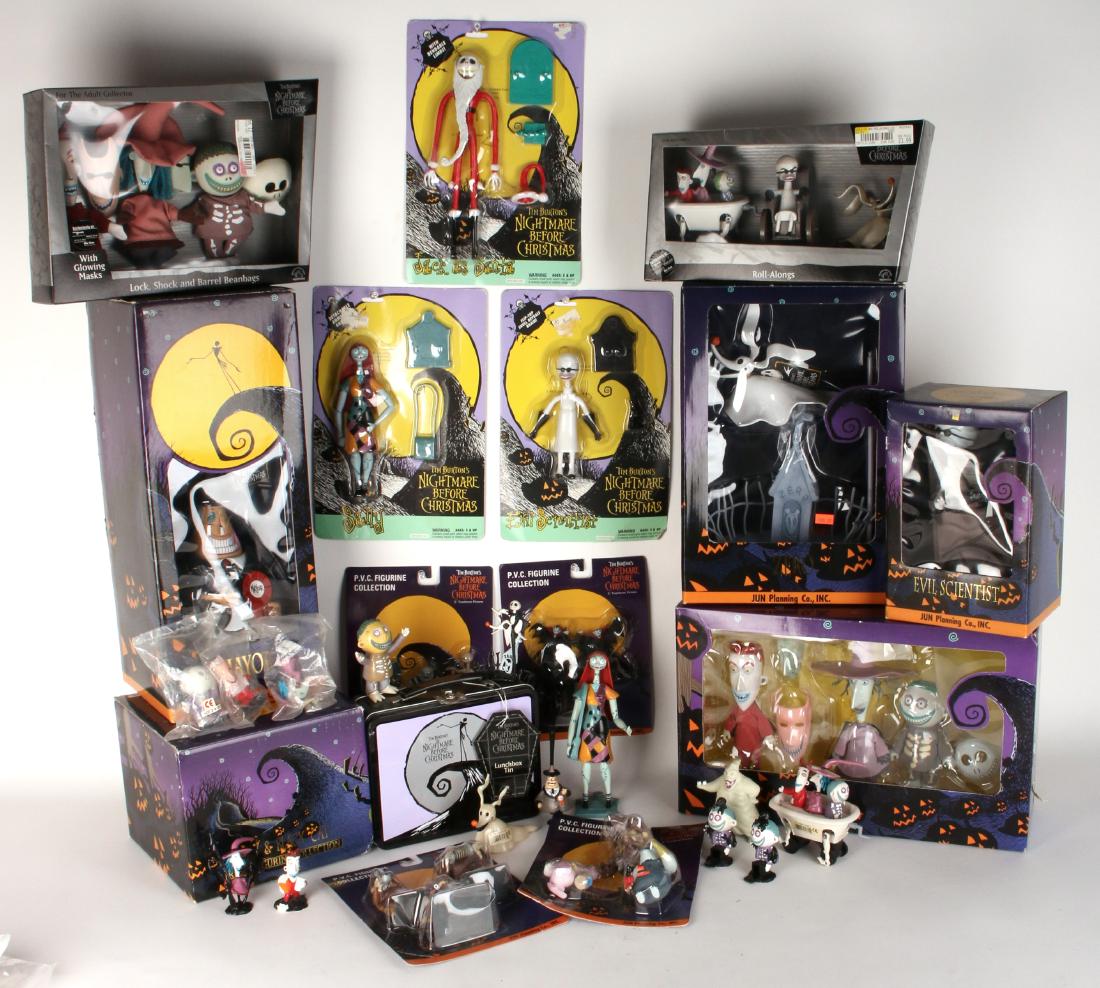 LARGE LOT NIGHTMARE BEFORE CHRISTMAS FIGURINES Sep 07, 2018