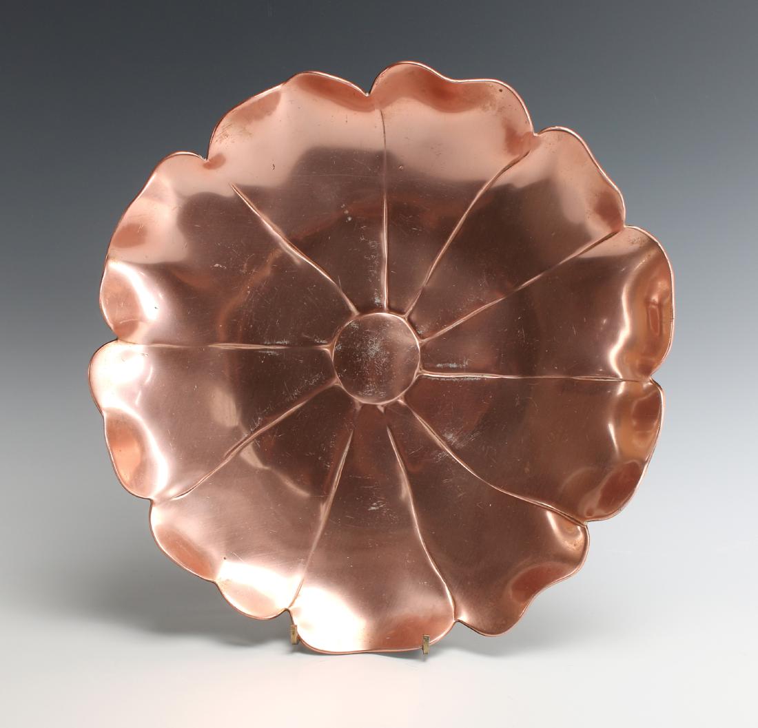 MCCLELLAND BARCLAY DOGWOOD FLOWER BOWL: MCCLELLAND BARCLAY DOGWOOD FLOWER BOWL: Vintage McClelland Barclay bowl with bright copper-toned interior and bronze patinated back with signature. $200 - $400 Shipping: