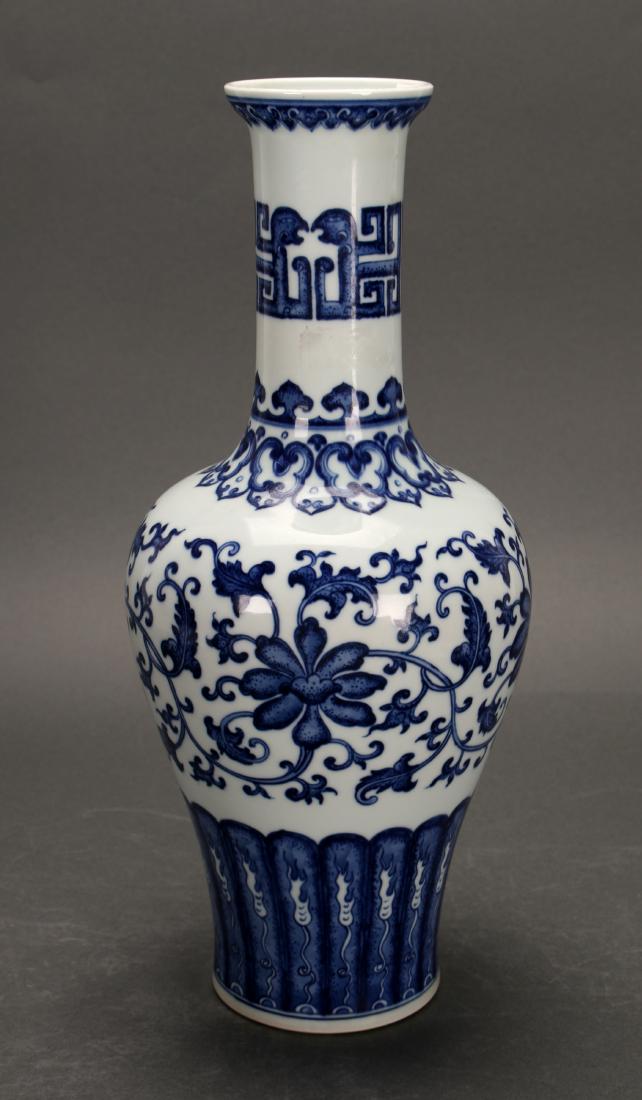 BLUE & WHITE VASE (1 of 6)