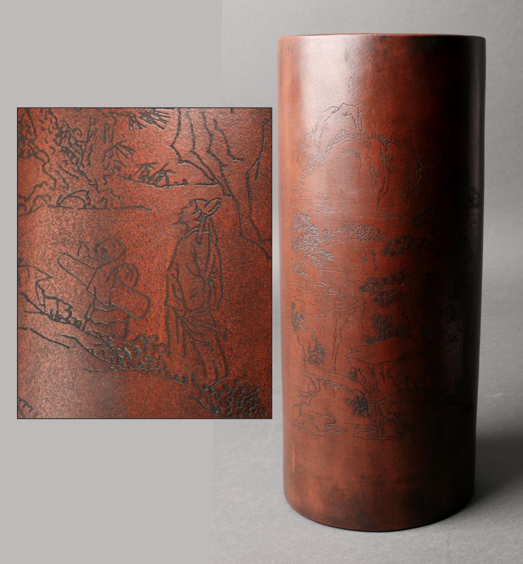 BROWN CYLINDRICAL VASE (1 of 7)
