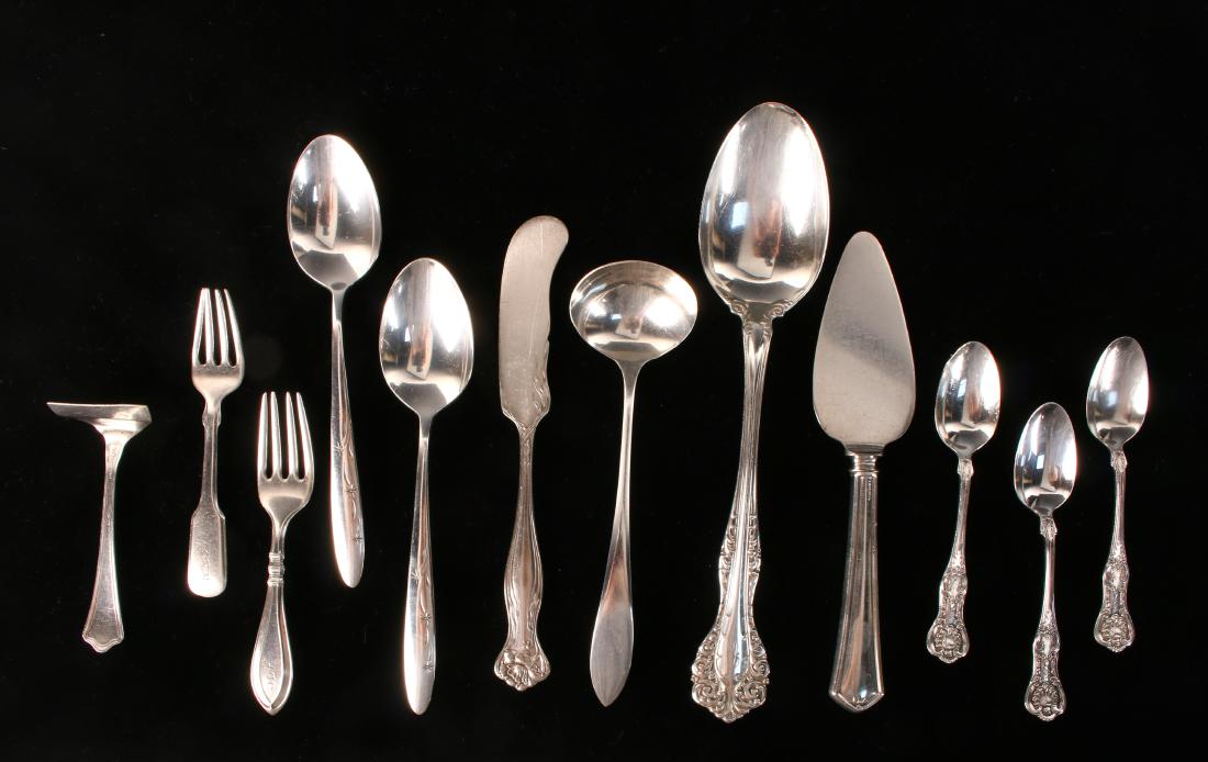 ASSEMBLED LOT TWELVE STERLING FLATWARE (1 of 8)