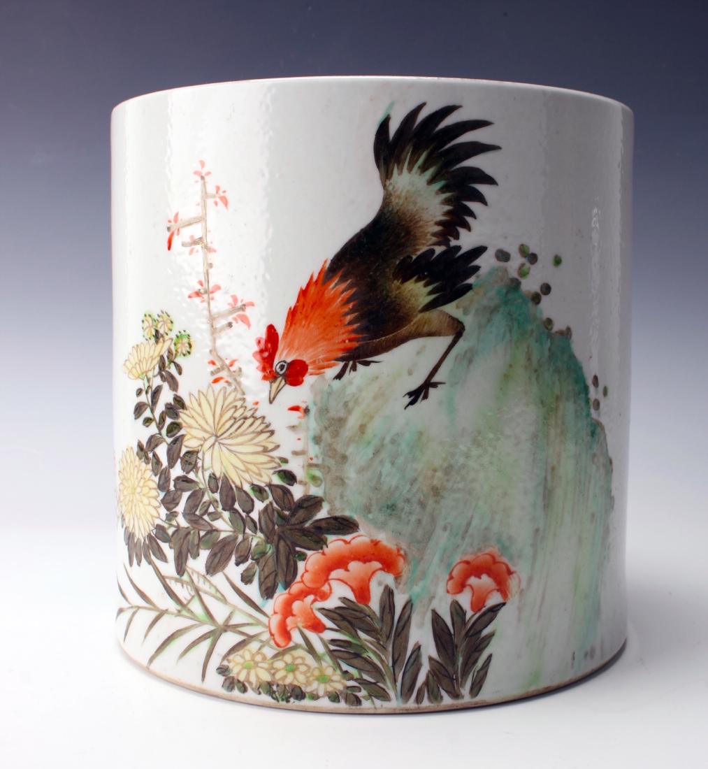 LARGE REPUBLIC PERIOD BRUSH POT WITH ROOSTER (1 of 5)