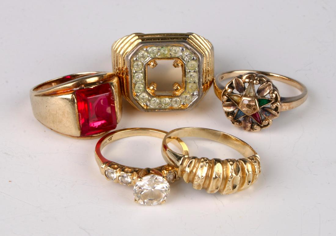 ASSORTED LOT OF 5 RINGS 14K, 10K (1 of 4)