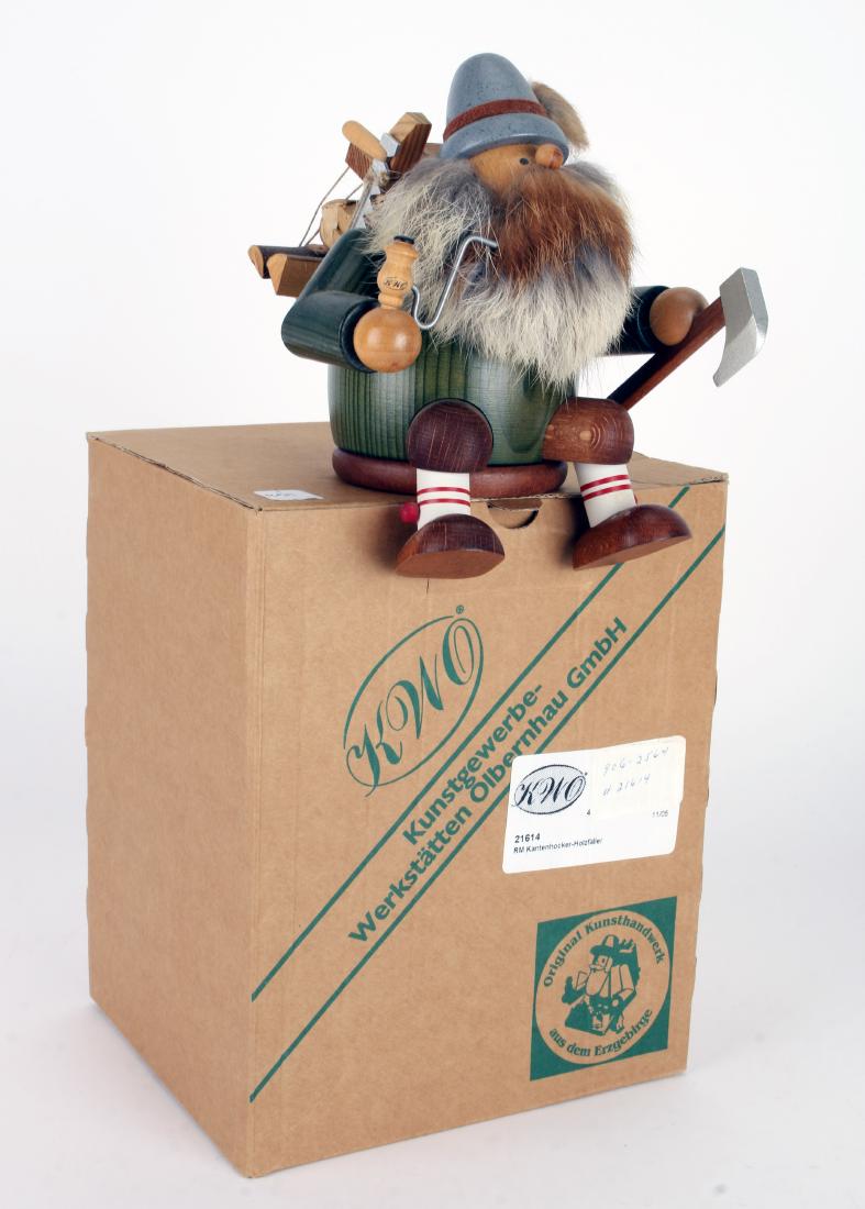 SHELF SITTER LUMBERJACK SMOKER ULBRICHT (1 of 3)