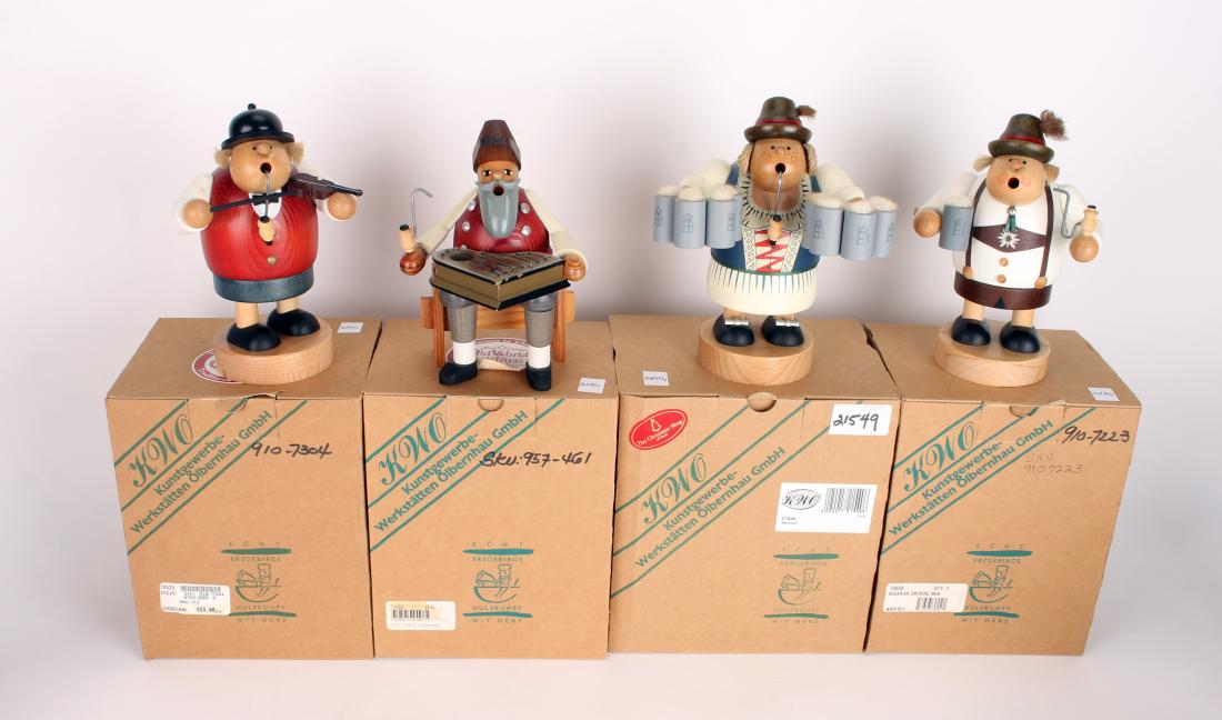 4 HOLZKUNST CHRISTIAN ULBRICHT BAR SCENE SMOKERS (1 of 5)