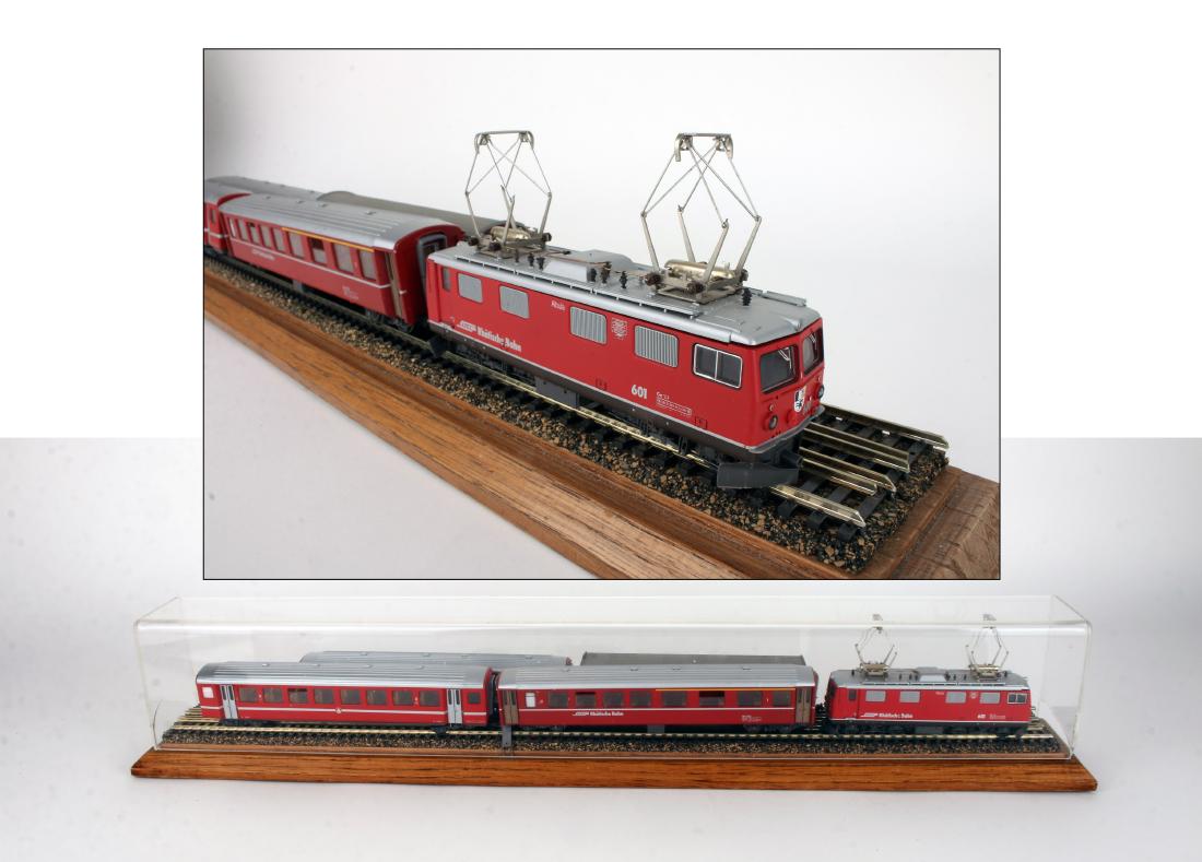 BEMO GLACIER EXPRESS TRAIN WITH BOX & DISPLAY (1 of 9)