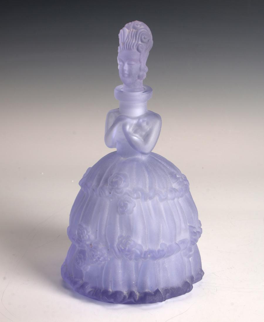 LALIQUE MADAME POMPADOUR GLASS PERFUME BOTTLE (1 of 6)