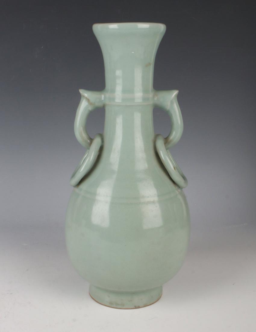 CELADON VASE WITH RING HANDLES (1 of 5)