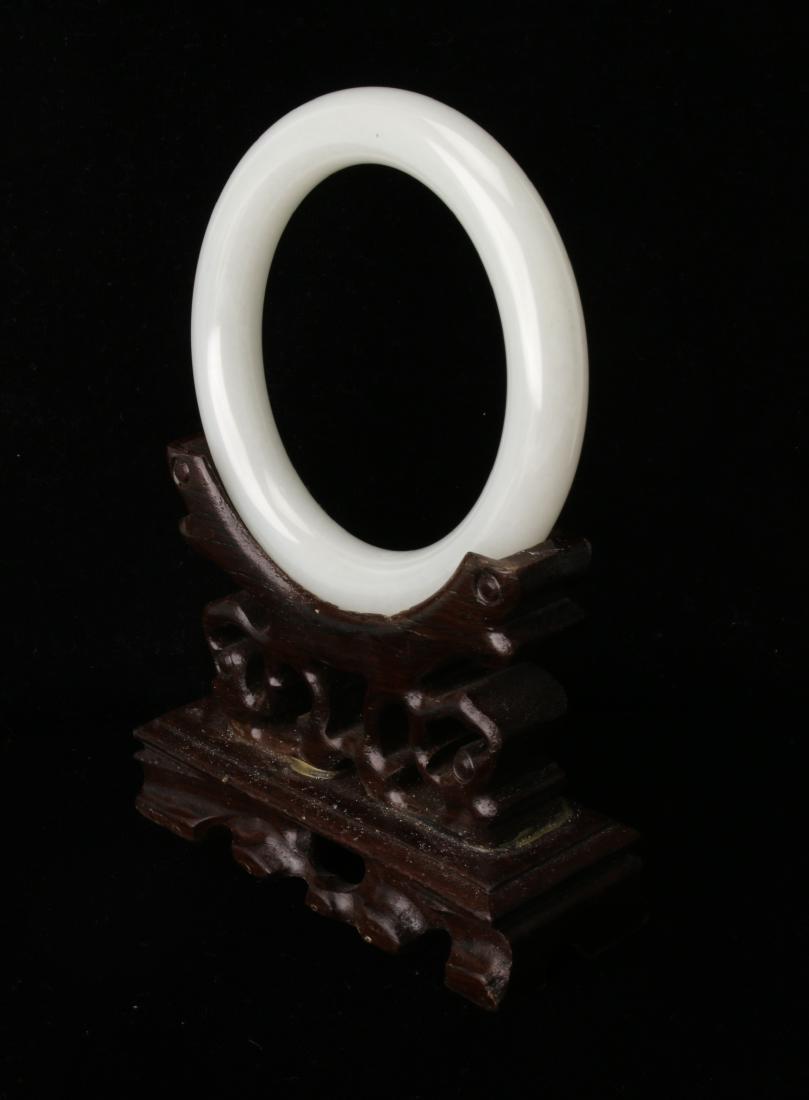 WHITE JADE BANGLE (1 of 4)