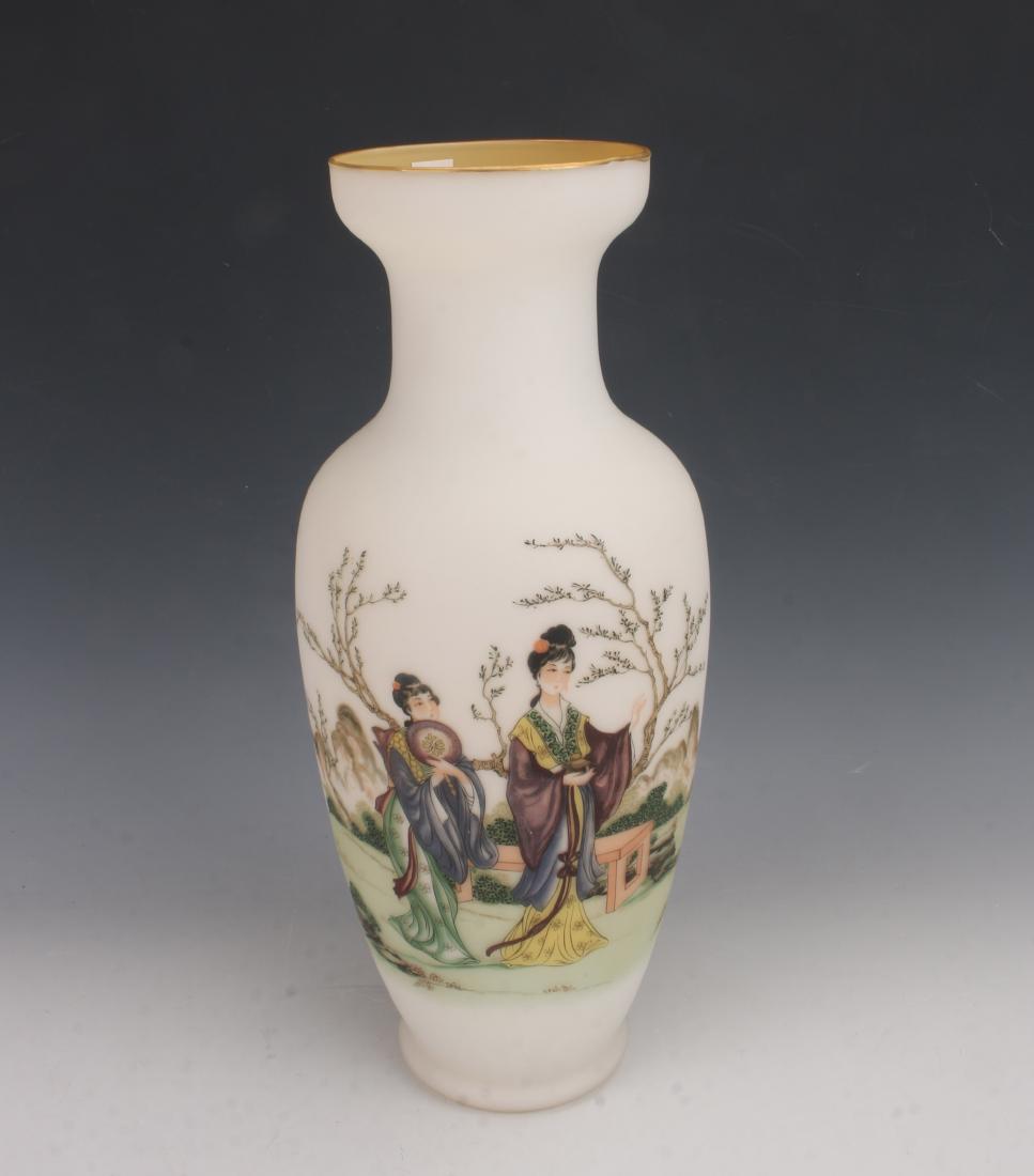 ARDALT ITALIAN SATIN GLASS VASE (1 of 4)