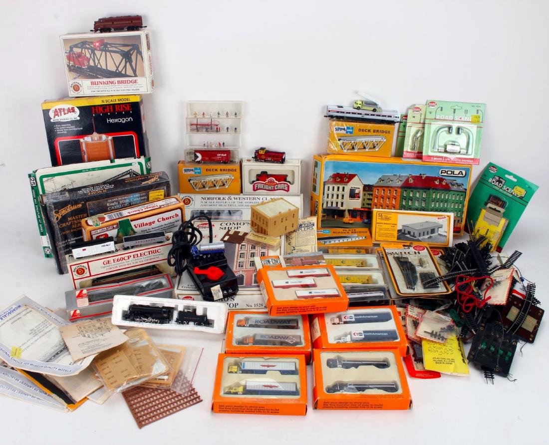 LARGE LOT OF TRAINS & TRAIN ITEMS
