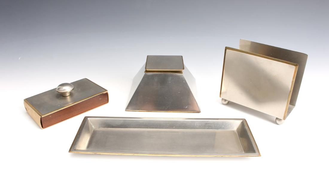 FIVE PIECE ART DECO BRADLEY HUBBARD DESK SET (1 of 10)