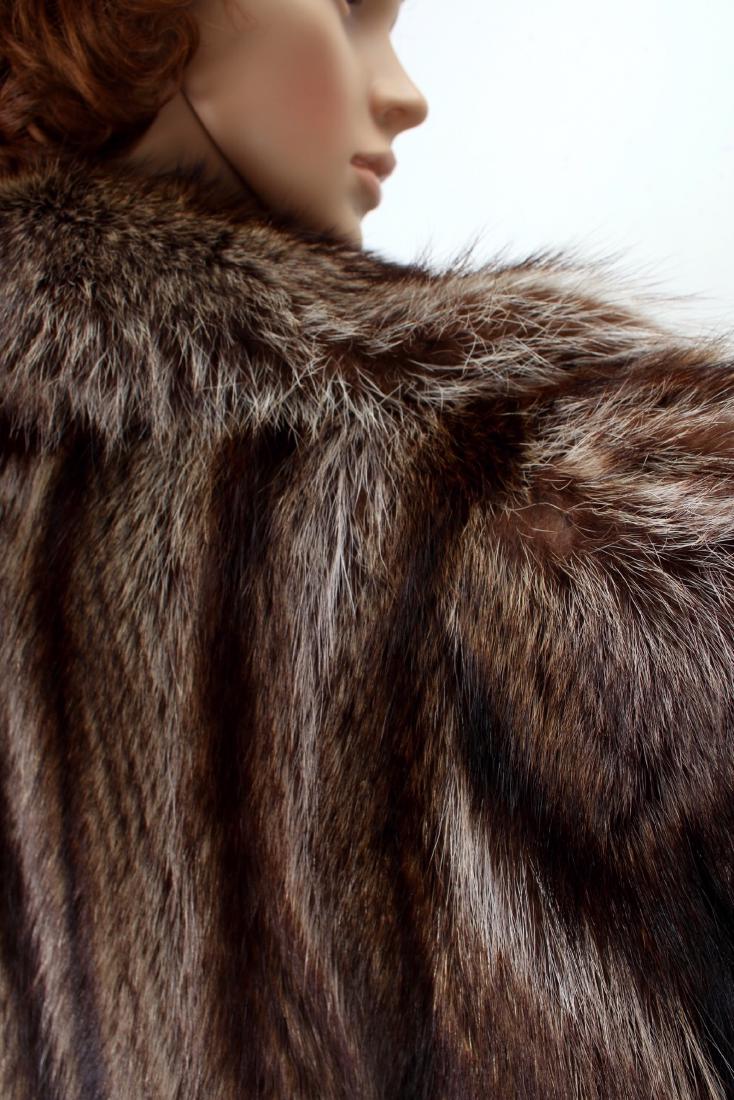 VINTAGE FULL LENGTH NATURAL RACCOON FUR COAT