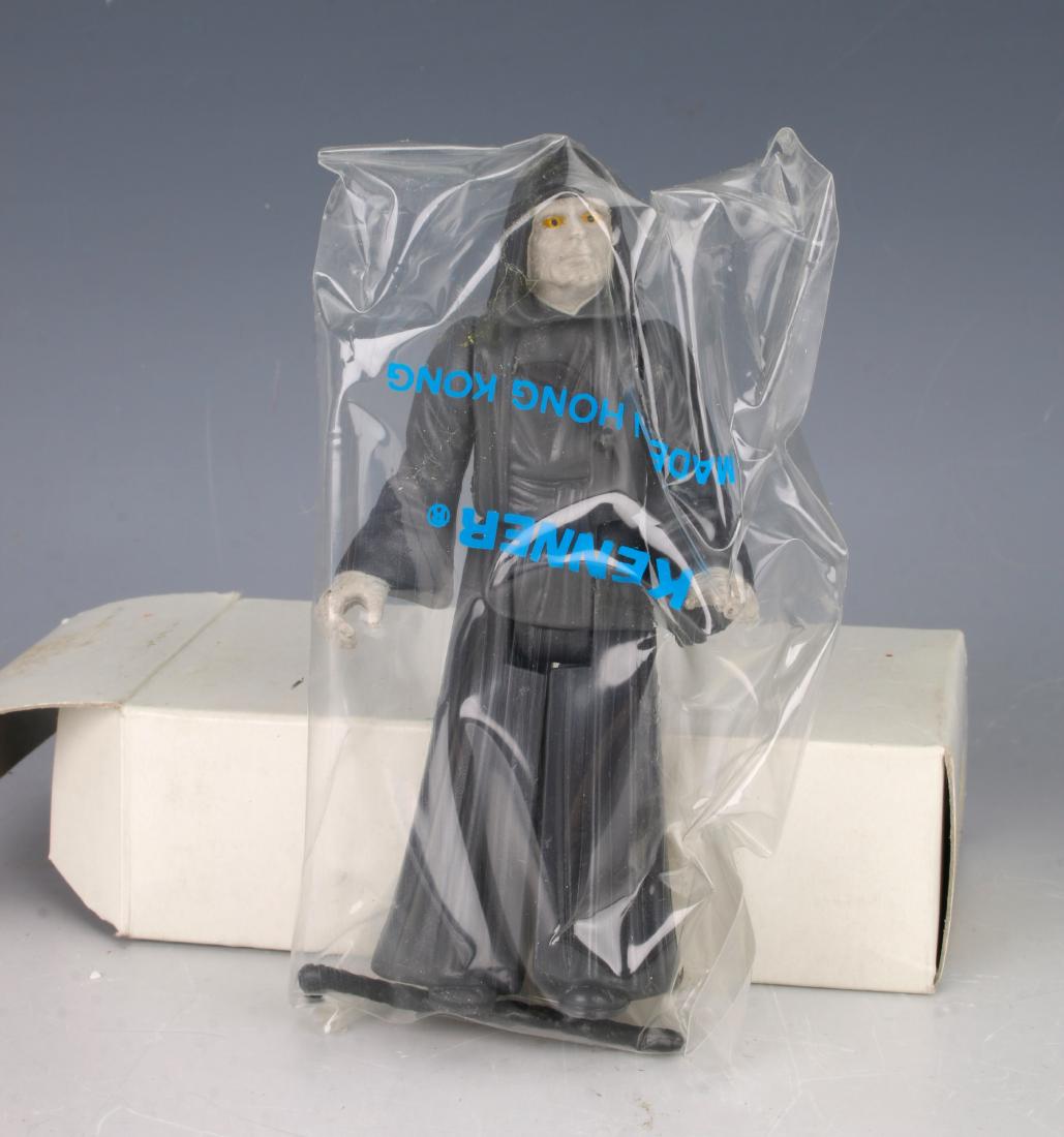 STAR WARS MAIL AWAY EMPEROR FIGURE NEW IN BOX (1 of 2)