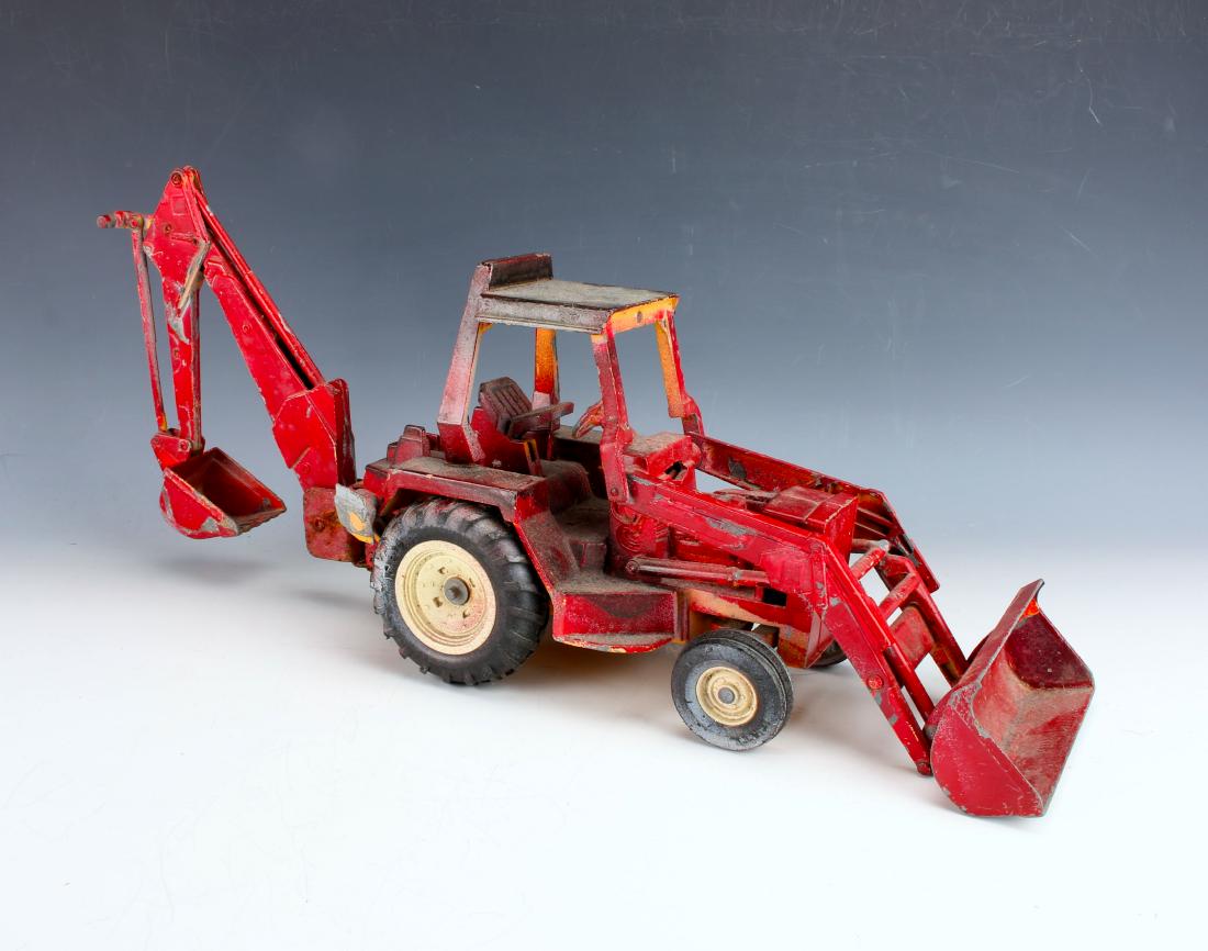 VINTAGE DIE CAST TRACTOR ERTL (1 of 7)
