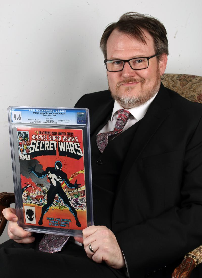 SECRET WARS #8 CGC 9.6 FIRST BLACK SPIDY COSTUME! (1 of 4)