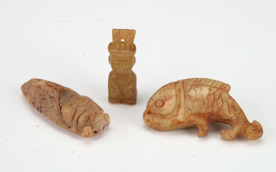 THREE CHINESE HARDSTONE CARVINGS (1 of 5)