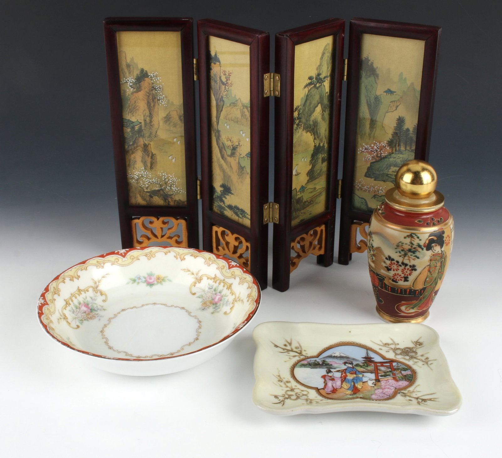 4 ASSEMBLED ASIAN STYLE DECORATIVE ITEMS: 4 ASSEMBLED ASIAN STYLE DECORATIVE ITEMS: Miniature folding screen, Noritake Oradell bowl, pin tray, and a German Airflam stoppered jar. 5" $100 - $200 <