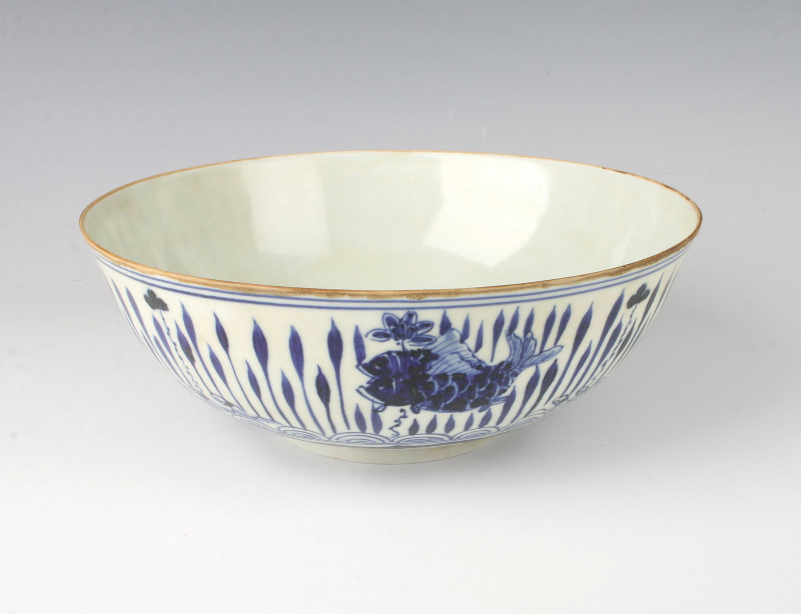 LARGE BLUE & WHITE EGGSHELL PORCELAIN FISH BOWL (1 of 8)