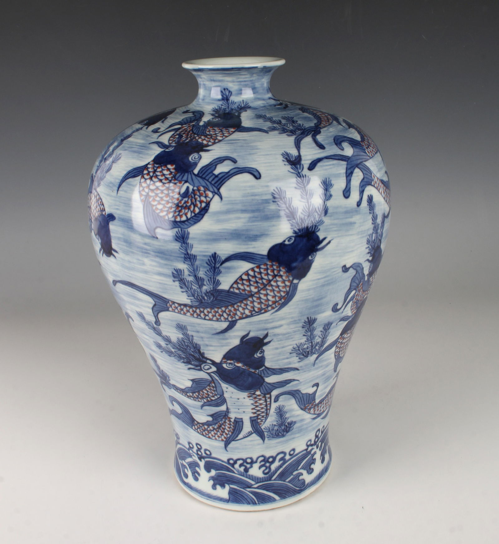 BLUE & WHITE MEIPING FISH VASE (1 of 4)