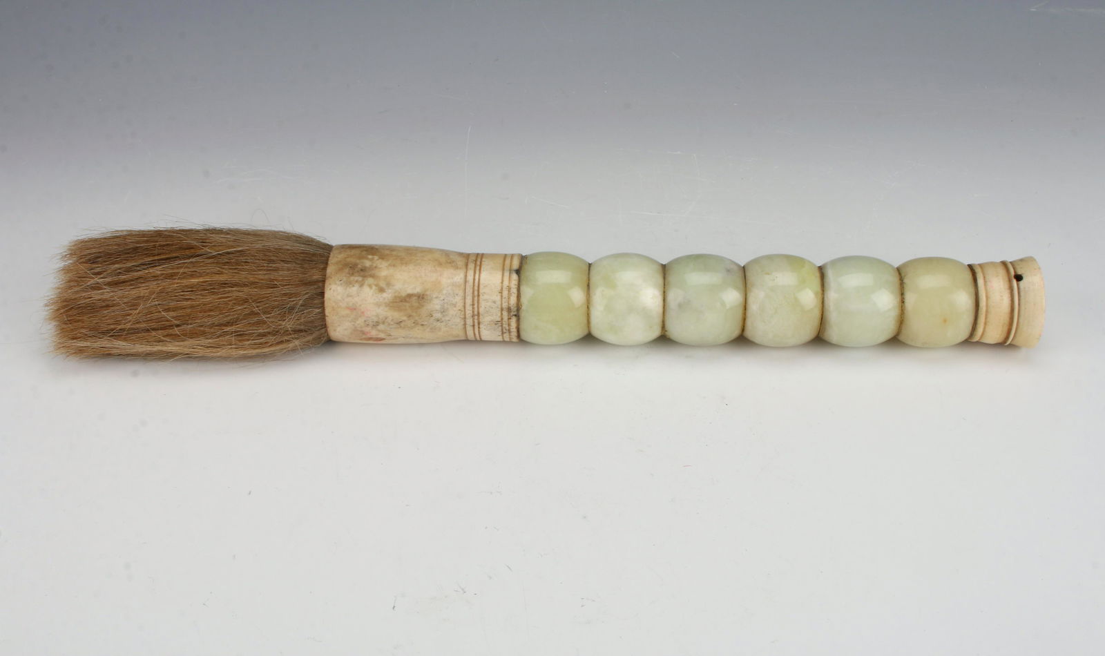 STONE & HORN HANDLED BRUSH (1 of 4)